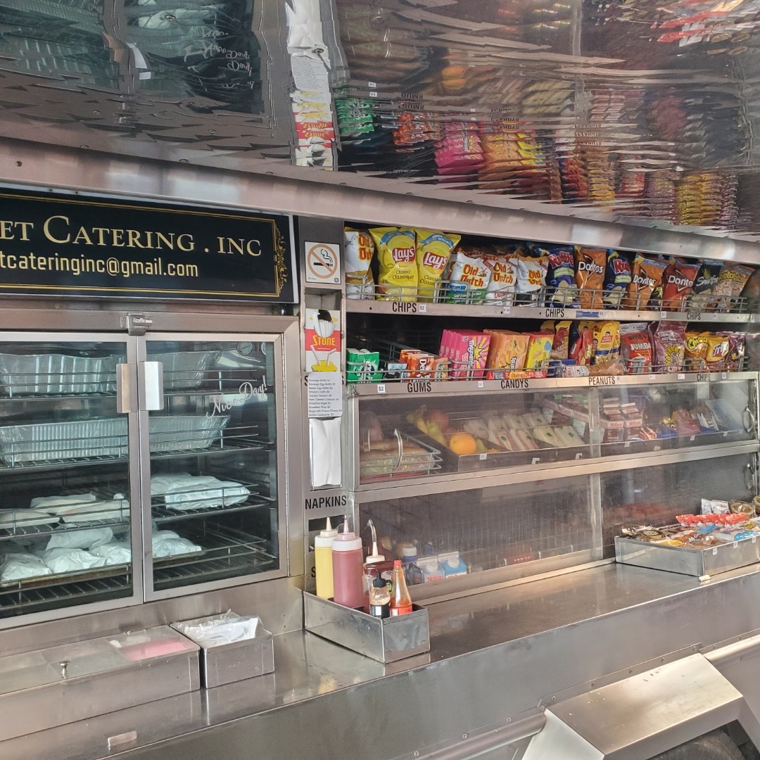 Daily catering food truck service